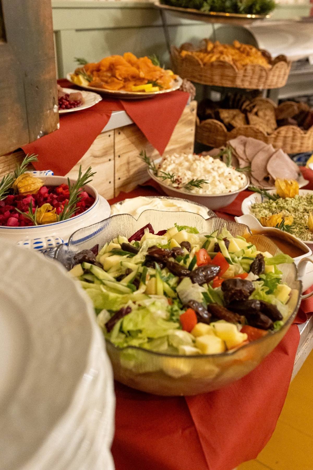 Traditional-Christmas-Foods