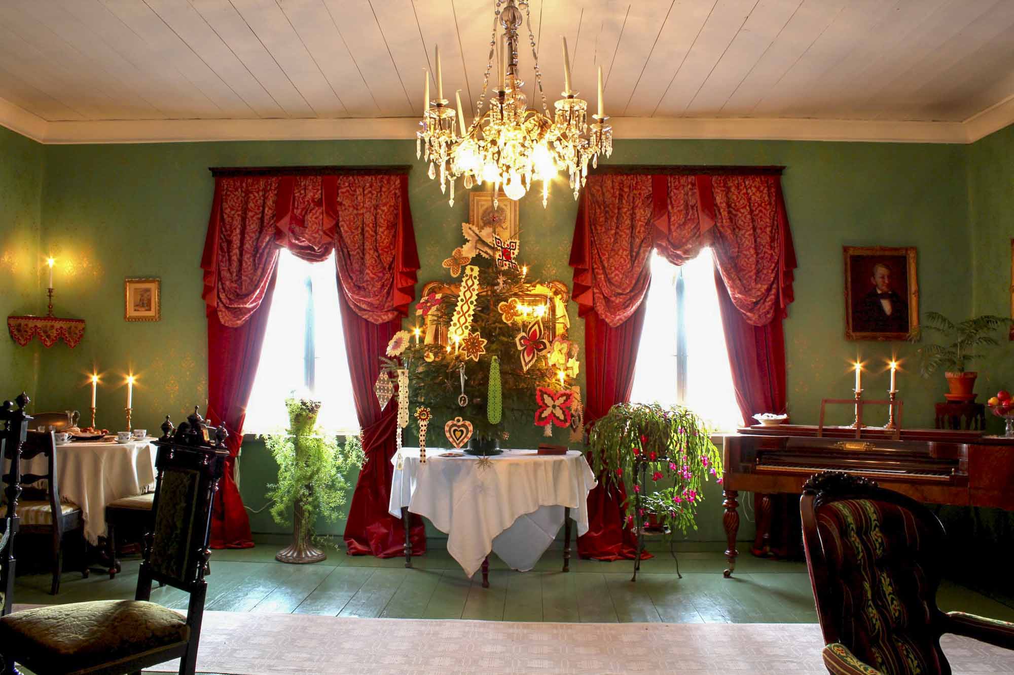 Historic Christmas at Sovelius House